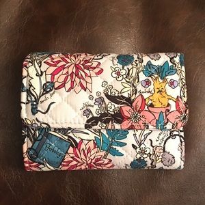 Vera Bradley Harry Potter Herbology Riley RFID wallet NWT